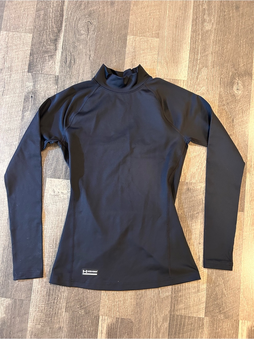 Under Armour Women’s Black Long-Sleeve Mock Neck Performance Top
